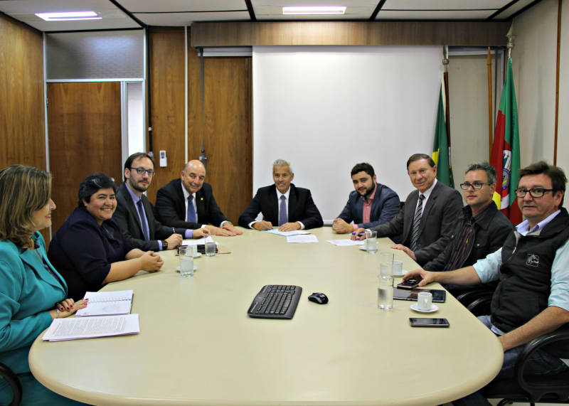 SECRETARIA DA SAÚDE RENOVA CONTRATO COM HOSPITAL SÃO VICENTE DE PAULO